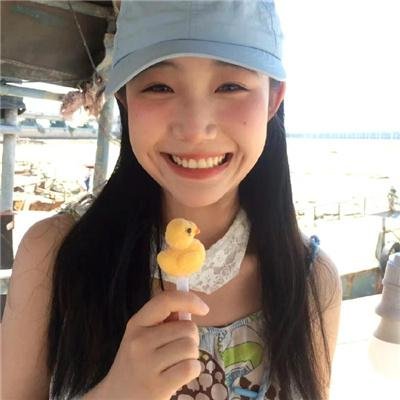 阳光下的冰器